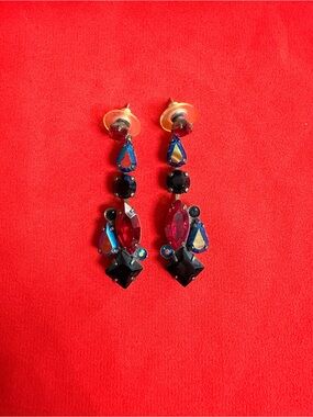 Sorrelli Blue, Black and Pink Crystal Drop Earrings